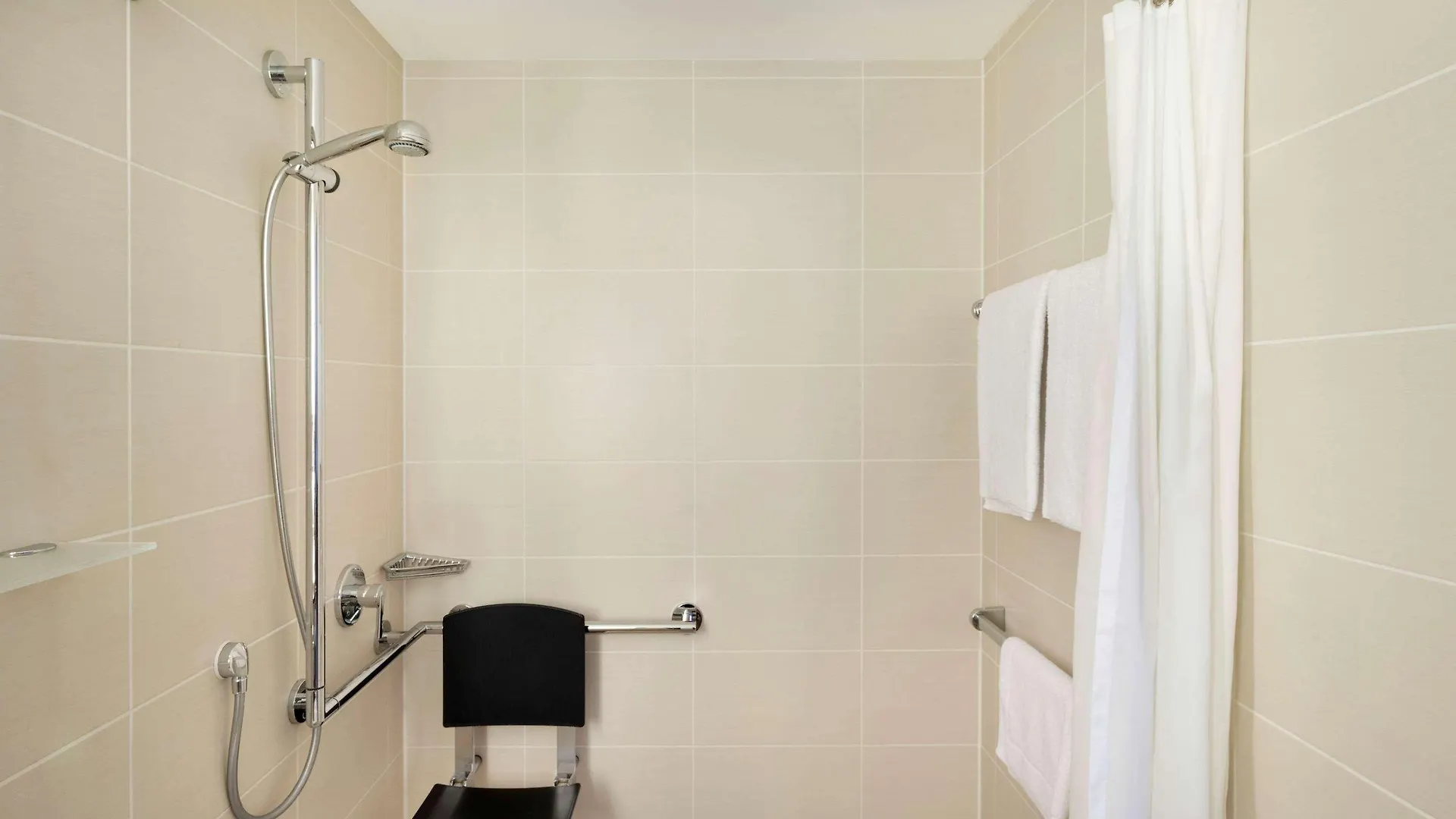 Ramada Nuernberg Parkhotel גרמניה