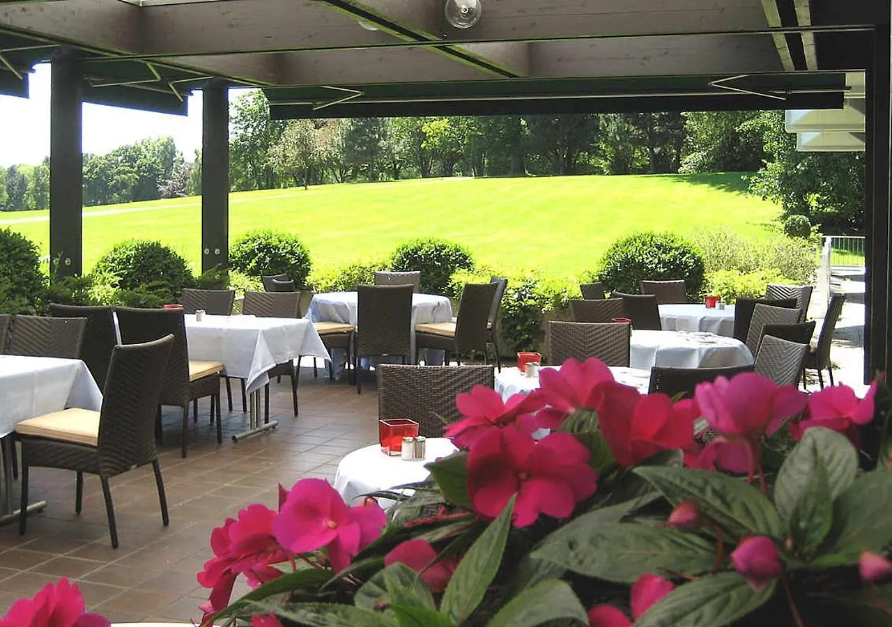 Ramada Nuernberg Parkhotel נירנברג